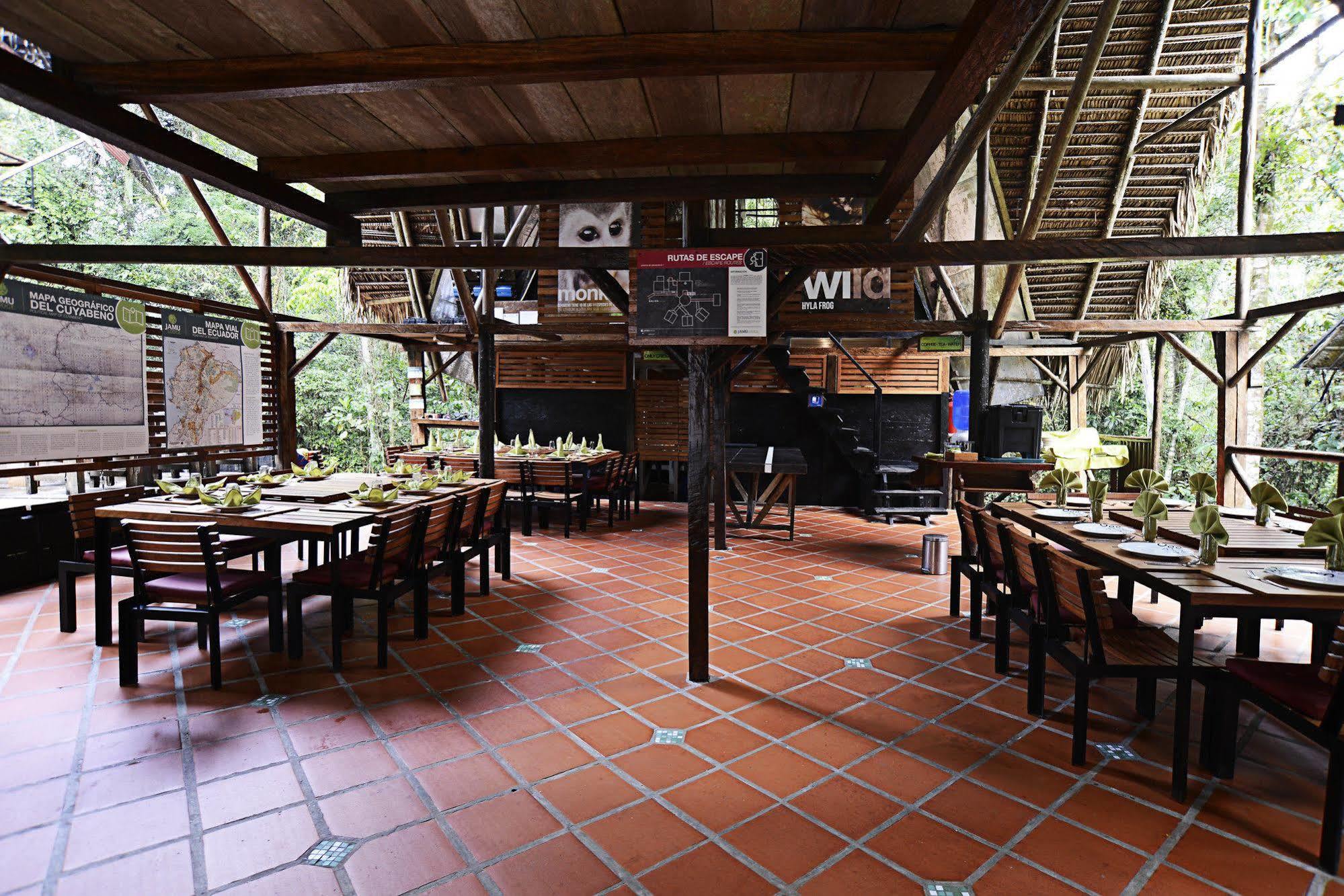 Jamu Lodge Puerto Montufar Ngoại thất bức ảnh
